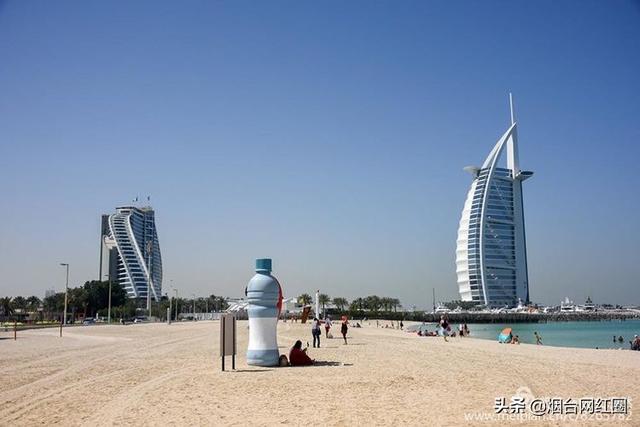 踏上了這片神秘的土地。迪拜是阿拉伯聯合酋長國的第二大城市0 / 作者:乔微博 / 帖子ID:323