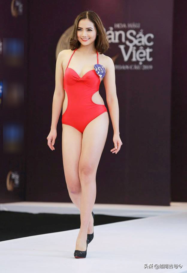 2019年越南小姐泳裝秀各路越南美女大顯神通，展示婀娜多姿的身材59 / 作者:乔微博 / 帖子ID:434