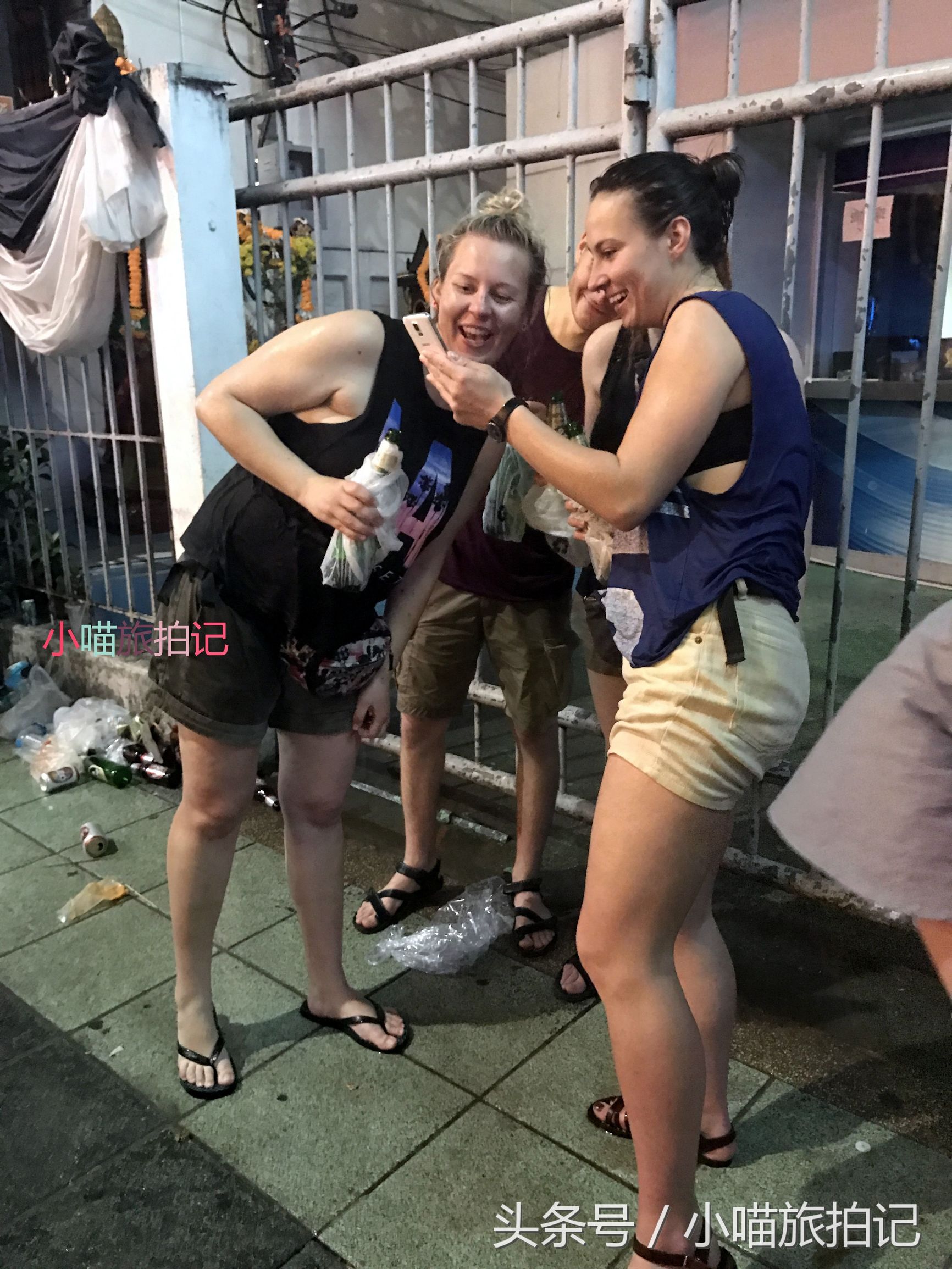 實拍︰泰國潑水節，酒吧街幾乎呈現瘋狂的狀態85 / 作者:123456790 / 帖子ID:467