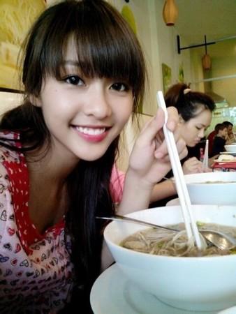 越南19歲「白富美」正妹是拳擊冠軍 網友︰我的菜34 / 作者:顺势而为47 / 帖子ID:509