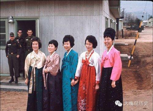 60年代的韓國老照片 妓女最愛跟美軍做生意100 / 作者:123456790 / 帖子ID:587