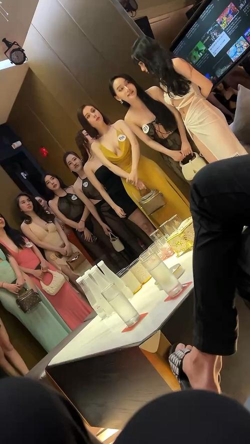 八大行業上班怎麼找？報紙徵才 vs 經紀人 vs 網路管道比較5 / 作者:admin / 帖子ID:718